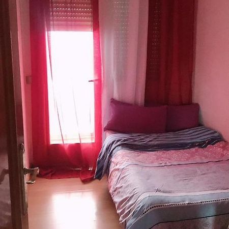 מדריד Apartamento De 3 Dormitorios Por Entrevias מראה חיצוני תמונה